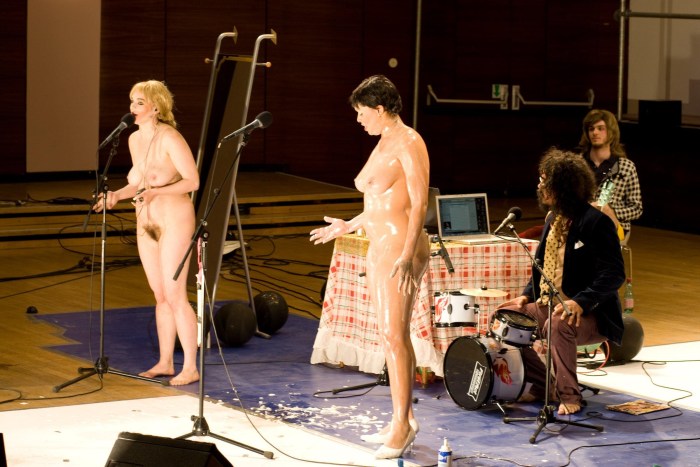 Lady Gaga undressed at the concert