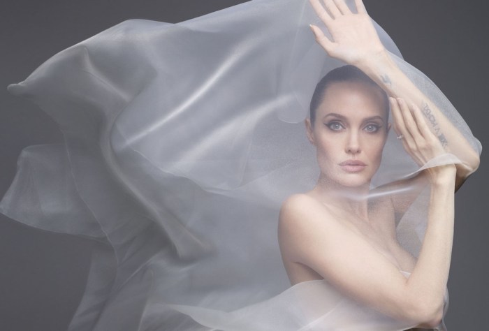 Mark Seliger Jolie