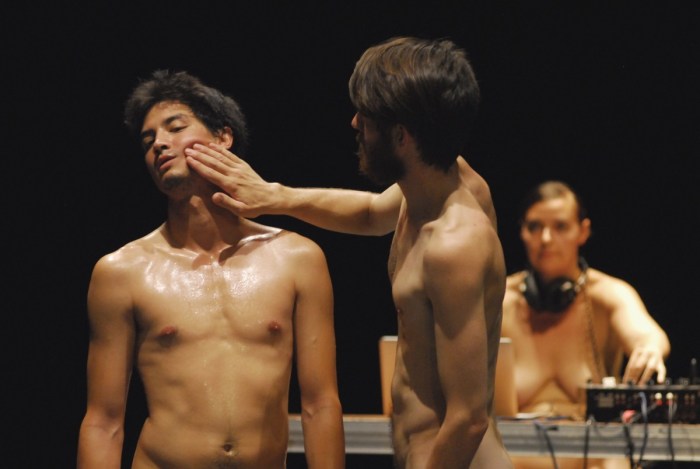 Performance with naked men