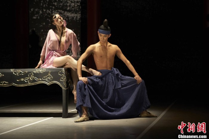 Erotic performances theater