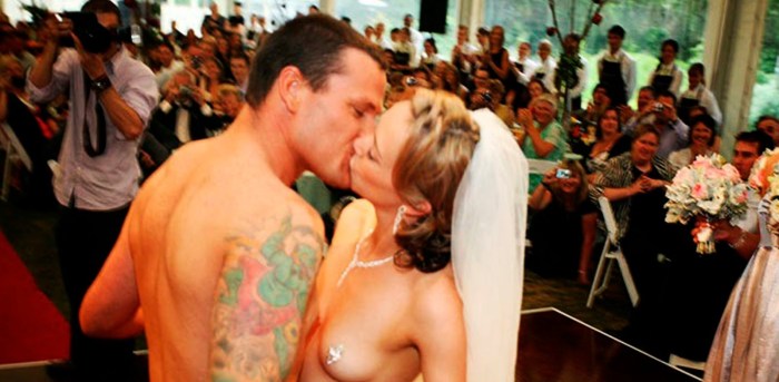 Bride and groom blonde