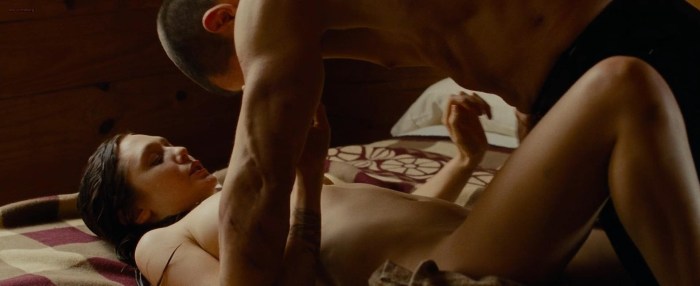 Oldboy 2013 Elizabeth Olsen Naked