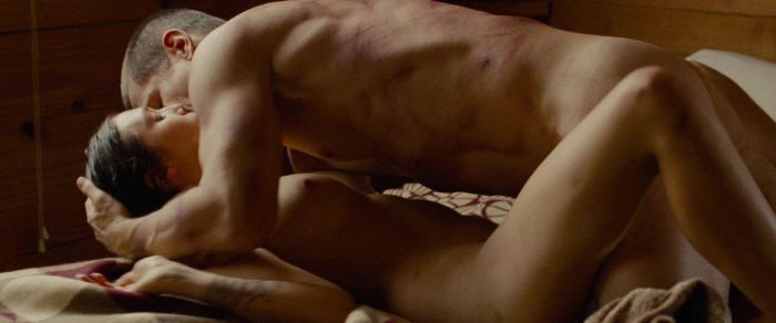 Elizabeth Olsen erotic scenes