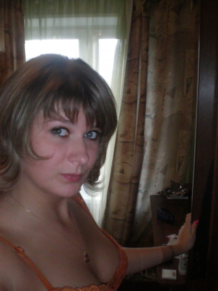 Masha Zakharova and strawberries