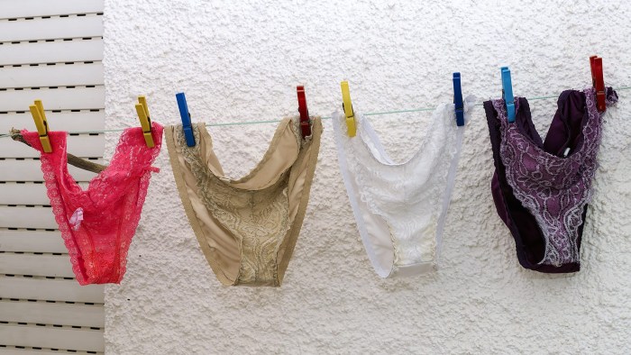 Women's panties excited a boy