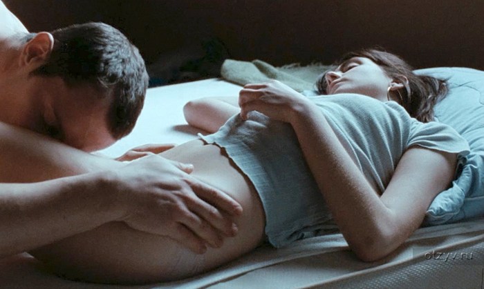 In bed with Victoria