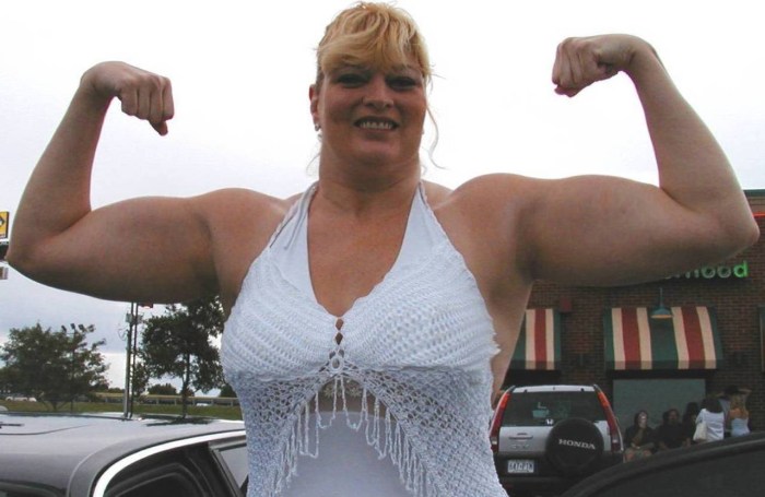 Giant Amazon woman