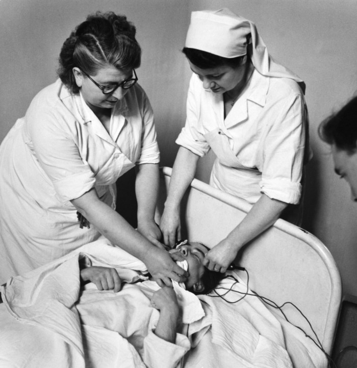 Arbus photos of a psychiatric hospital