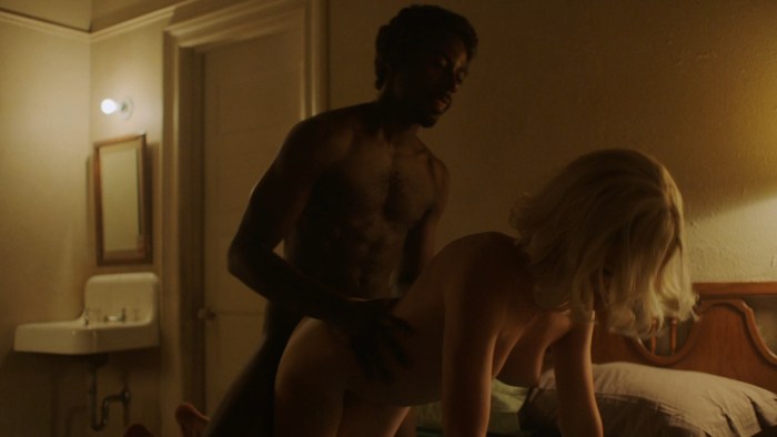 Maggie Jillenhae Nude in Deuce