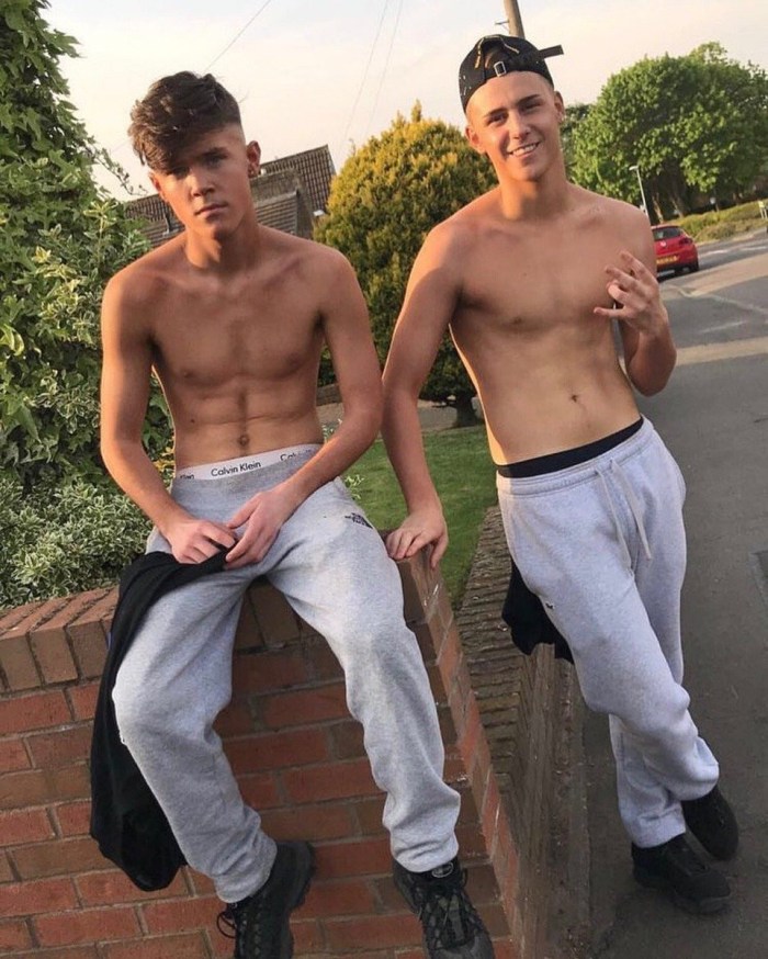 Black Bulge Public