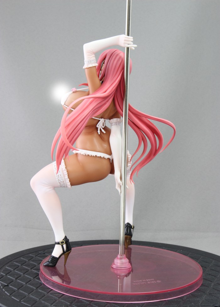Vivienne Rose plus saz