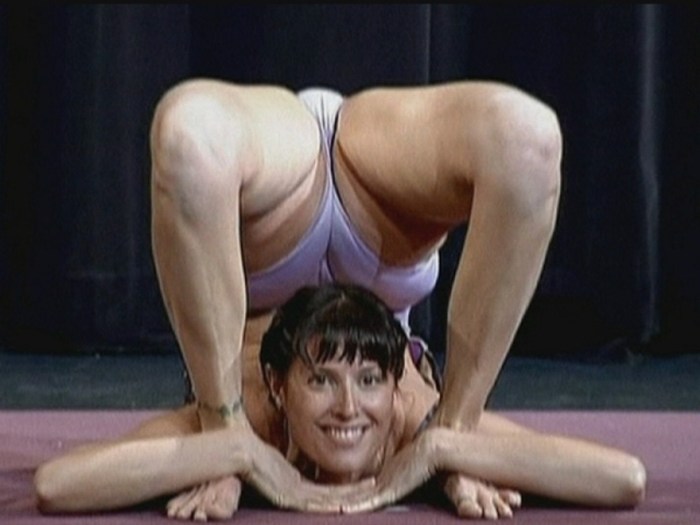 Julia Güntel The most flexible woman in the world