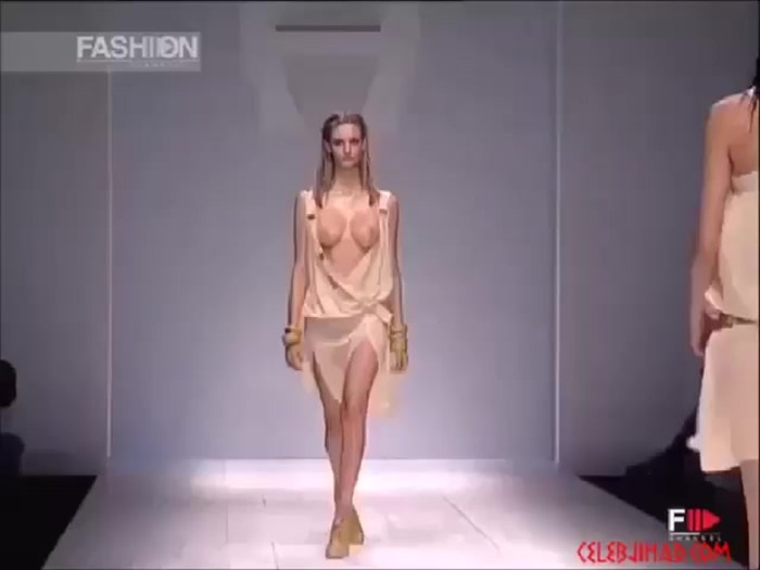 Man without panties on the catwalk