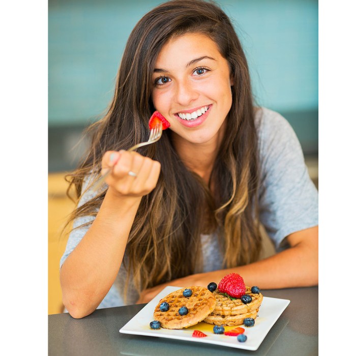 Women eat waffles