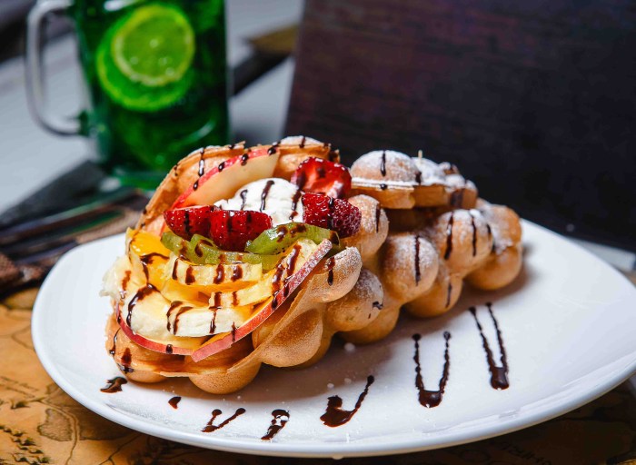 Belgian waffle plate