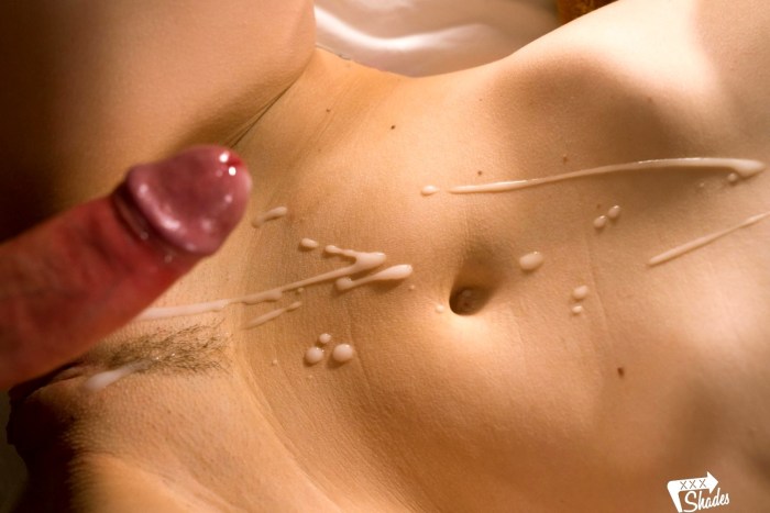 Outie Belly Button Woman Erotic (Sex