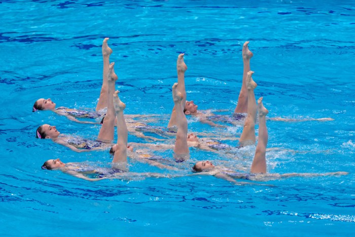 Synchronized Swimming Ona Carbonell