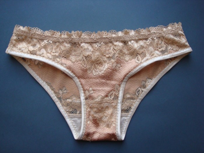 Lovehoney's linen