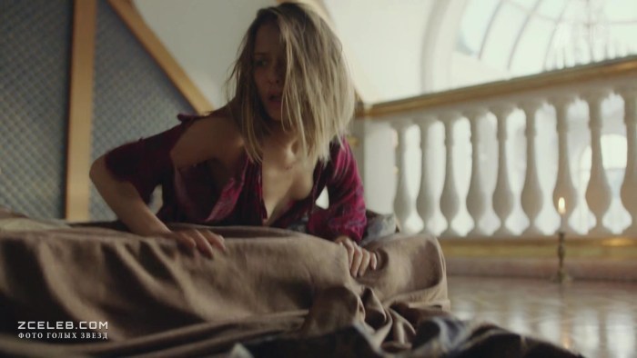 Lyubov Aksenova Naked in the series Major