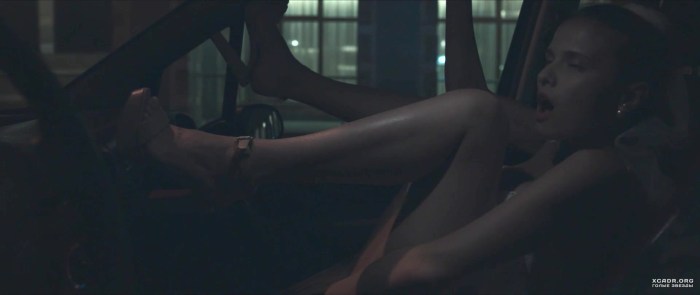 Lyubov Aksenova without panties