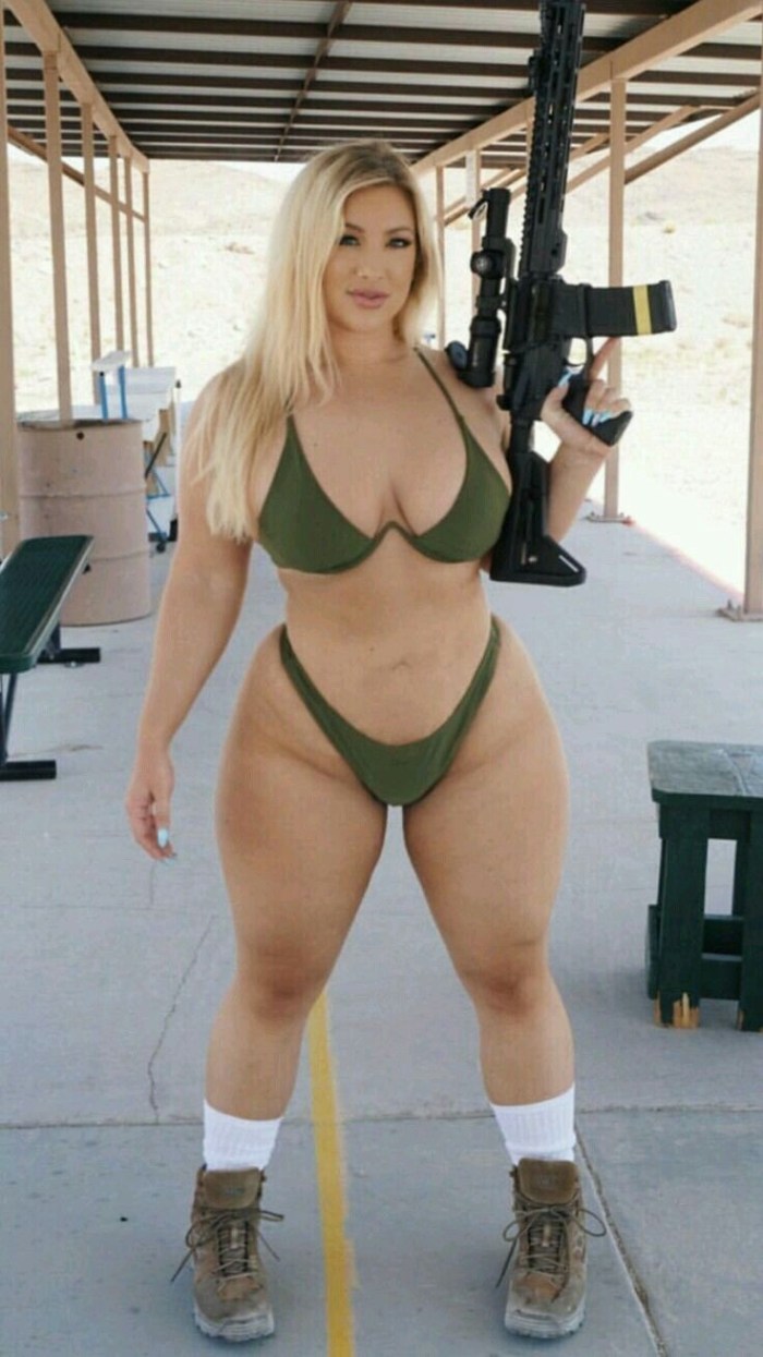 Ashley Alexis Saiz plus