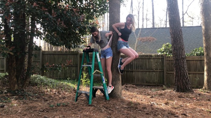 Photo Wedgie