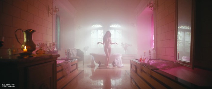 Naked Fakes Taisiya Vilkova