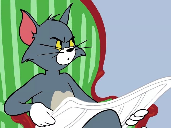 Tom reads the newspaper