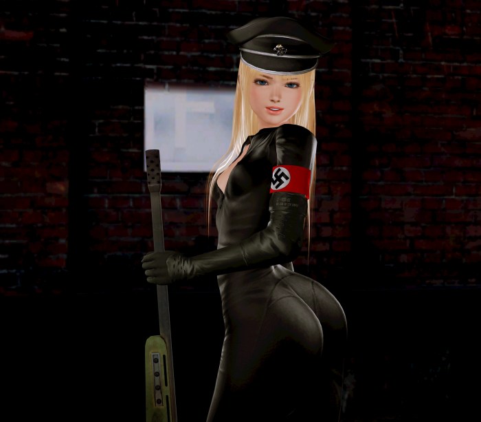 The English Mansion Mistress Nikki Whiplash