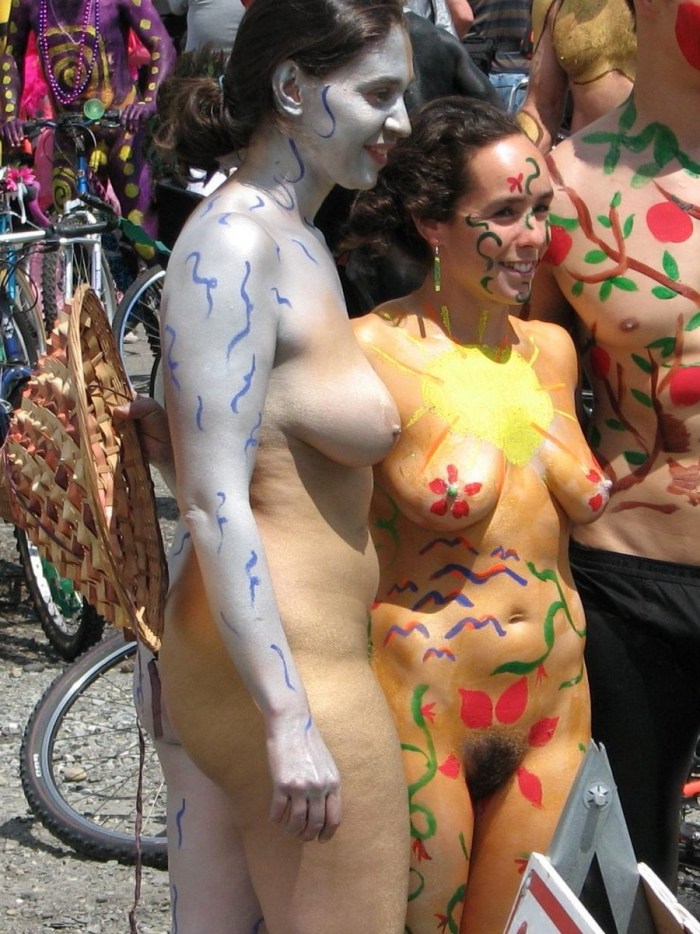 Colored girls nude