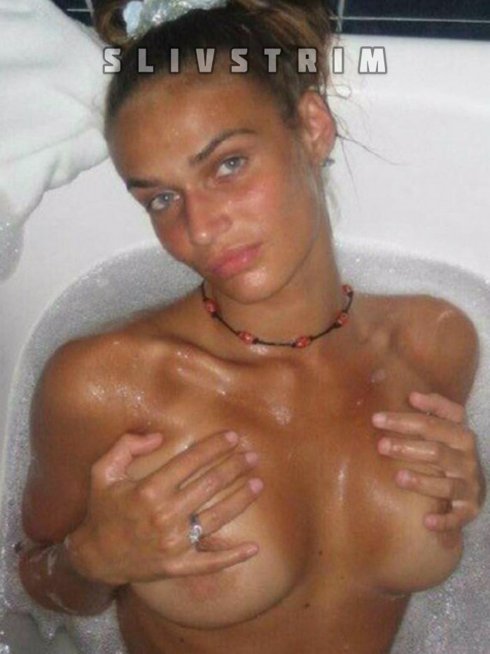 Alena Vodonaeva without panties