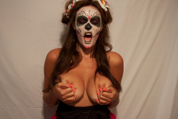 Alena Vodonaeva breasts