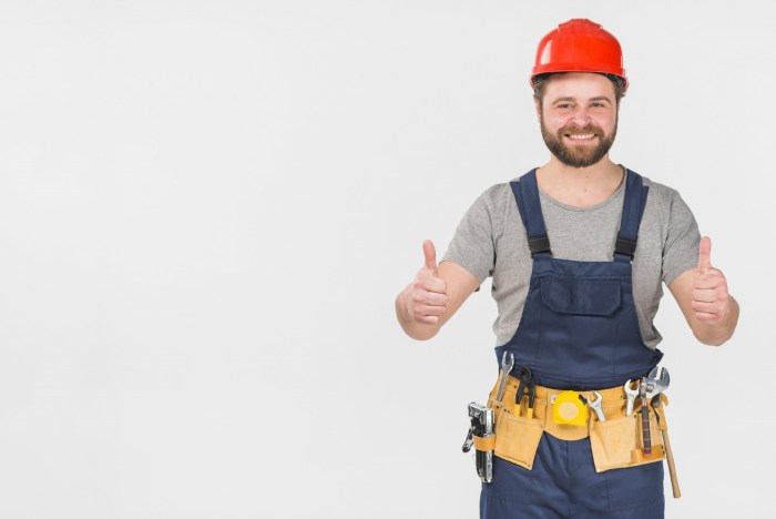 Helmet of the builder