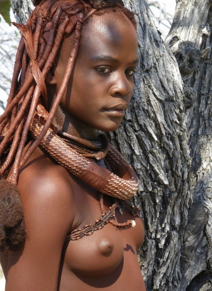 Naked women of African tribes