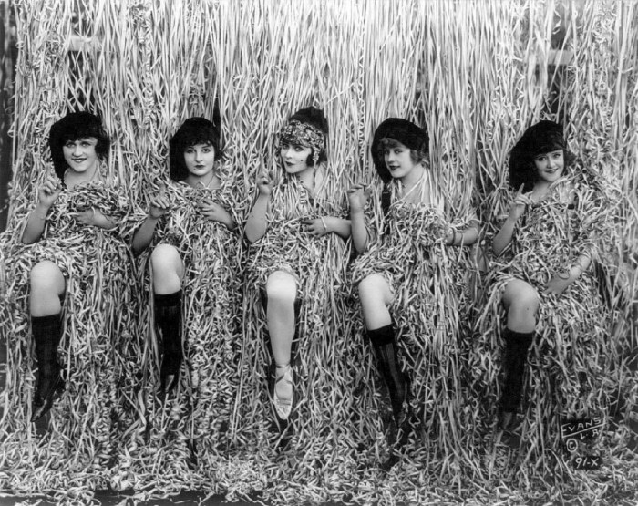 Retro women of the group