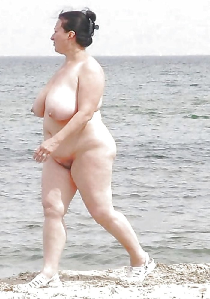 Fat naked women on the beach