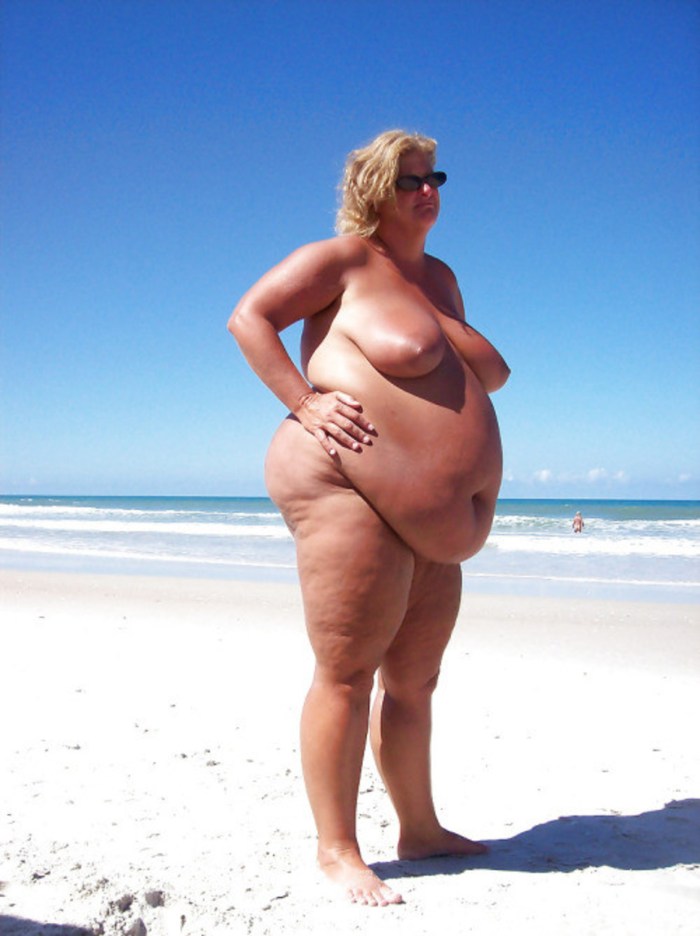 Fat naked women on the beach