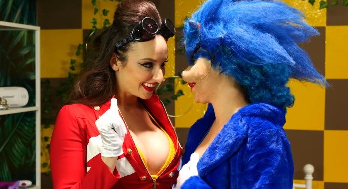 Lexi Luna Sonic