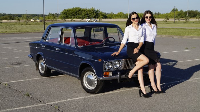 Lada VAZ 2107 2106