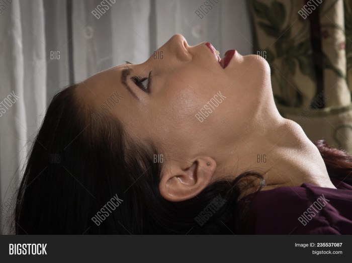 Lana Parria bed scenes