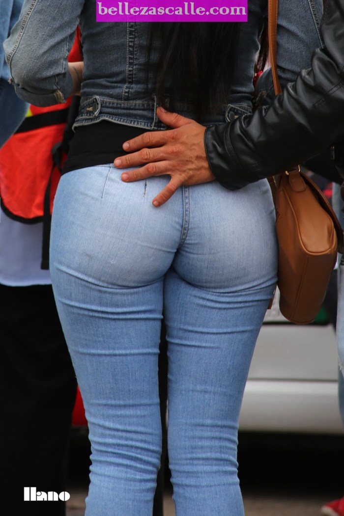 Hillary Fisher in jeans