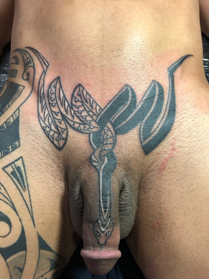 Men's intimate haircuts