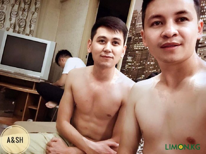 Fucking mature Kazakhs in stockings