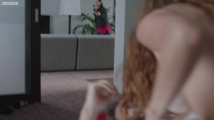 Ekaterina Kabak in erotic scenes