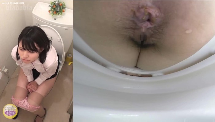 Voyeurist Japanese toilet Pissing