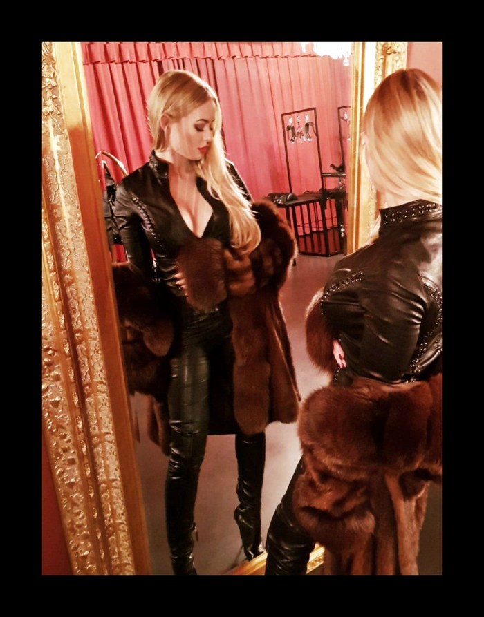 Gilf in Fur Coat