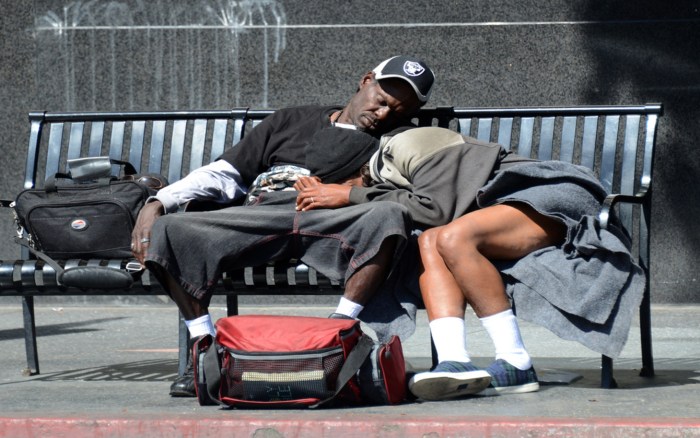 Homeless Old Man Having Sex with Black Girl
