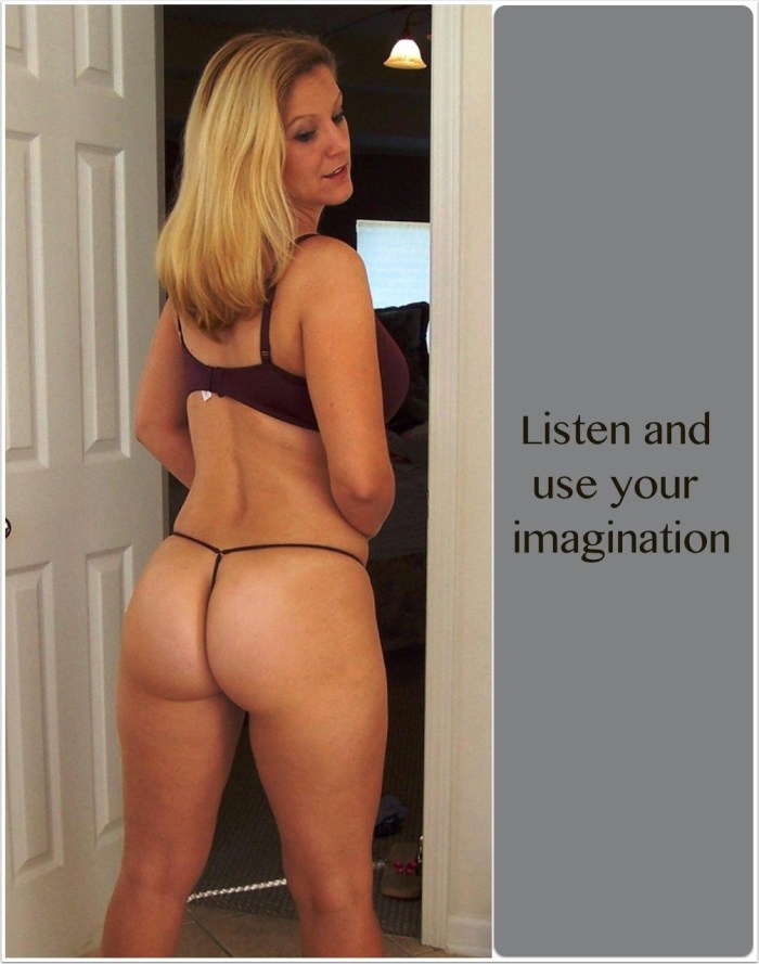 Juicy ladies in thongs