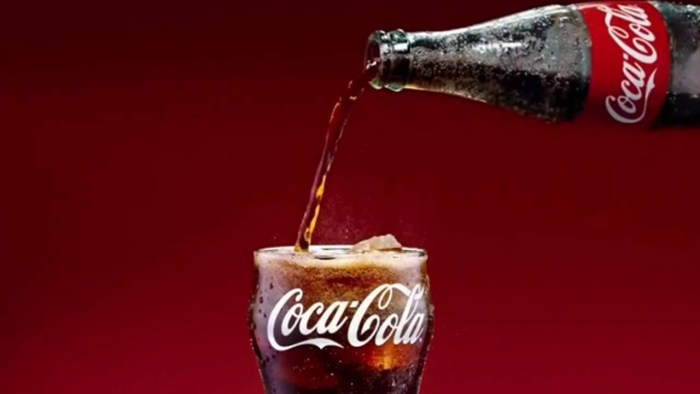 Advertising on television Coca Kola