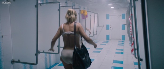 Anna Mikhalkova in underwear in the film